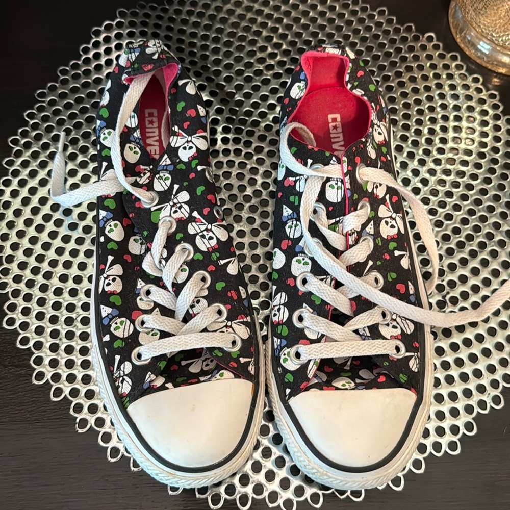 Converse with skulls